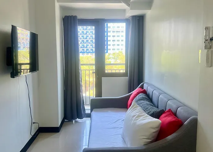 1 Bedroom Family In S Residences By Jms Aparthotel